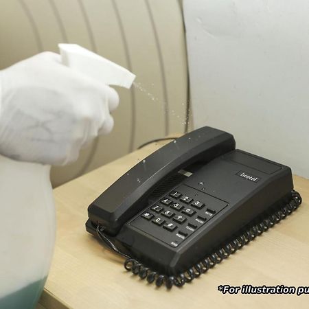 Collection O 76248 Hotel D Crown 뉴델리 외부 사진